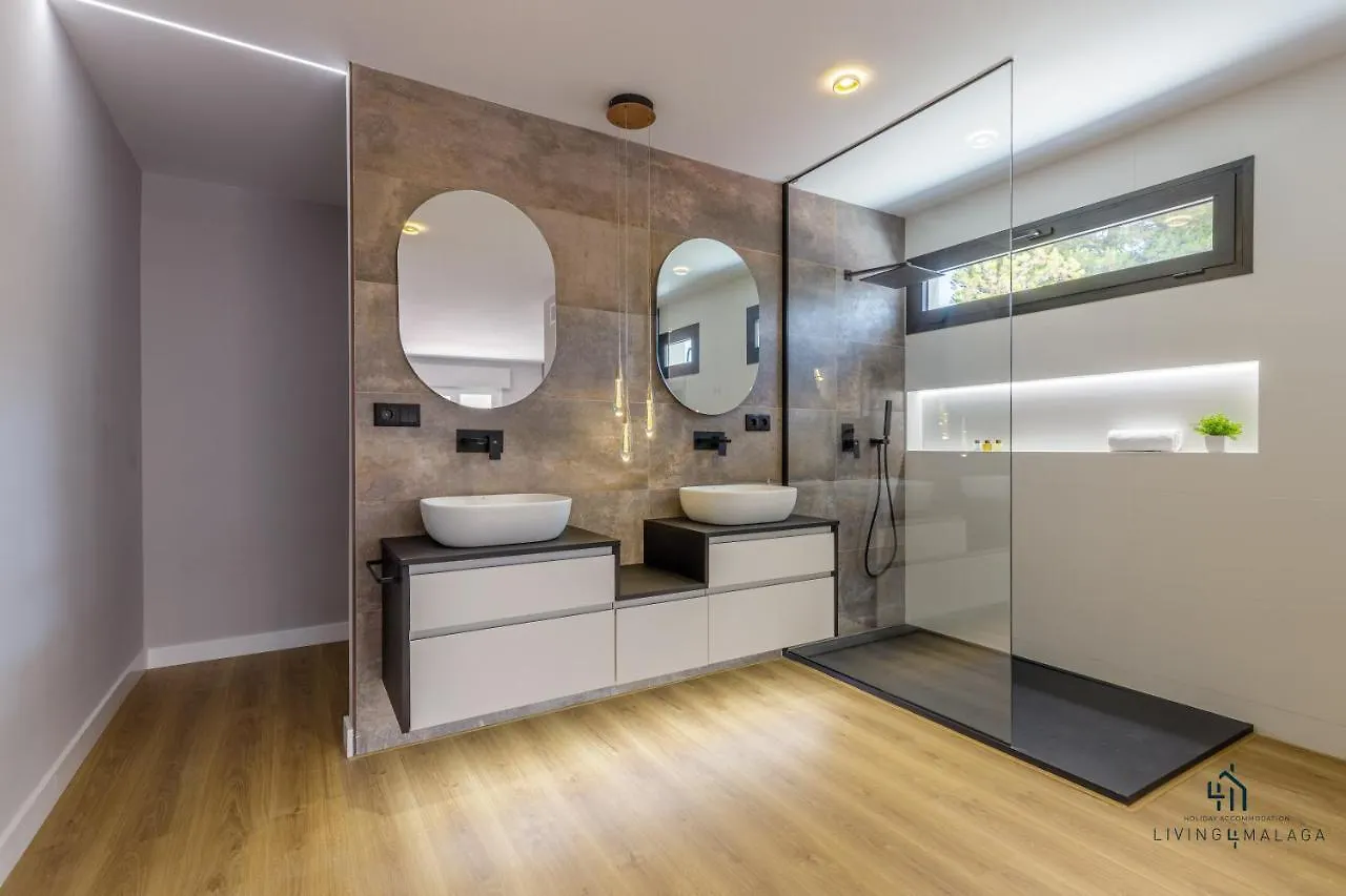 Living4Malaga Villa Miraflores