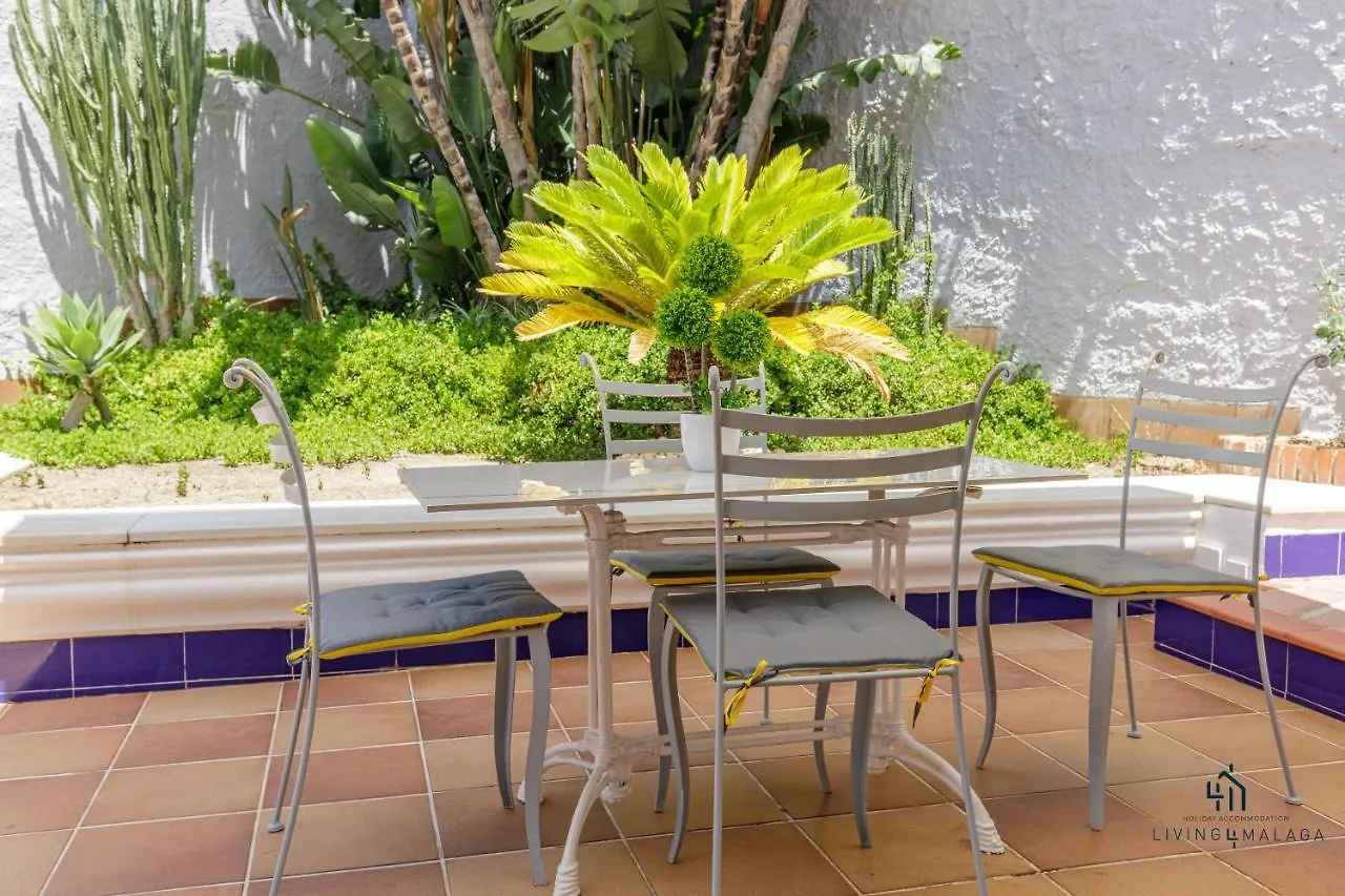 Living4Malaga Villa Miraflores